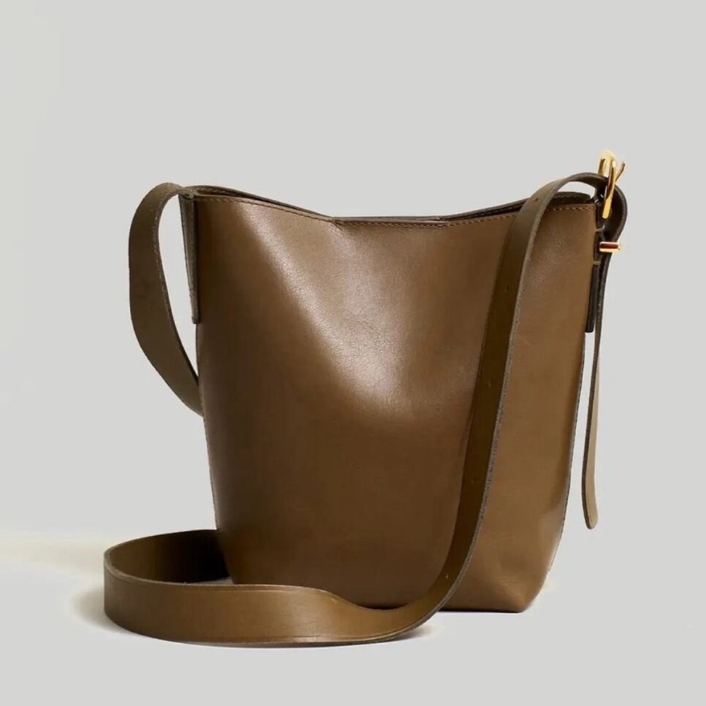 Madewell The Essential Mini Bucket Tote